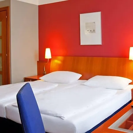 Vienna House By Wyndham Sonne Готель 4*